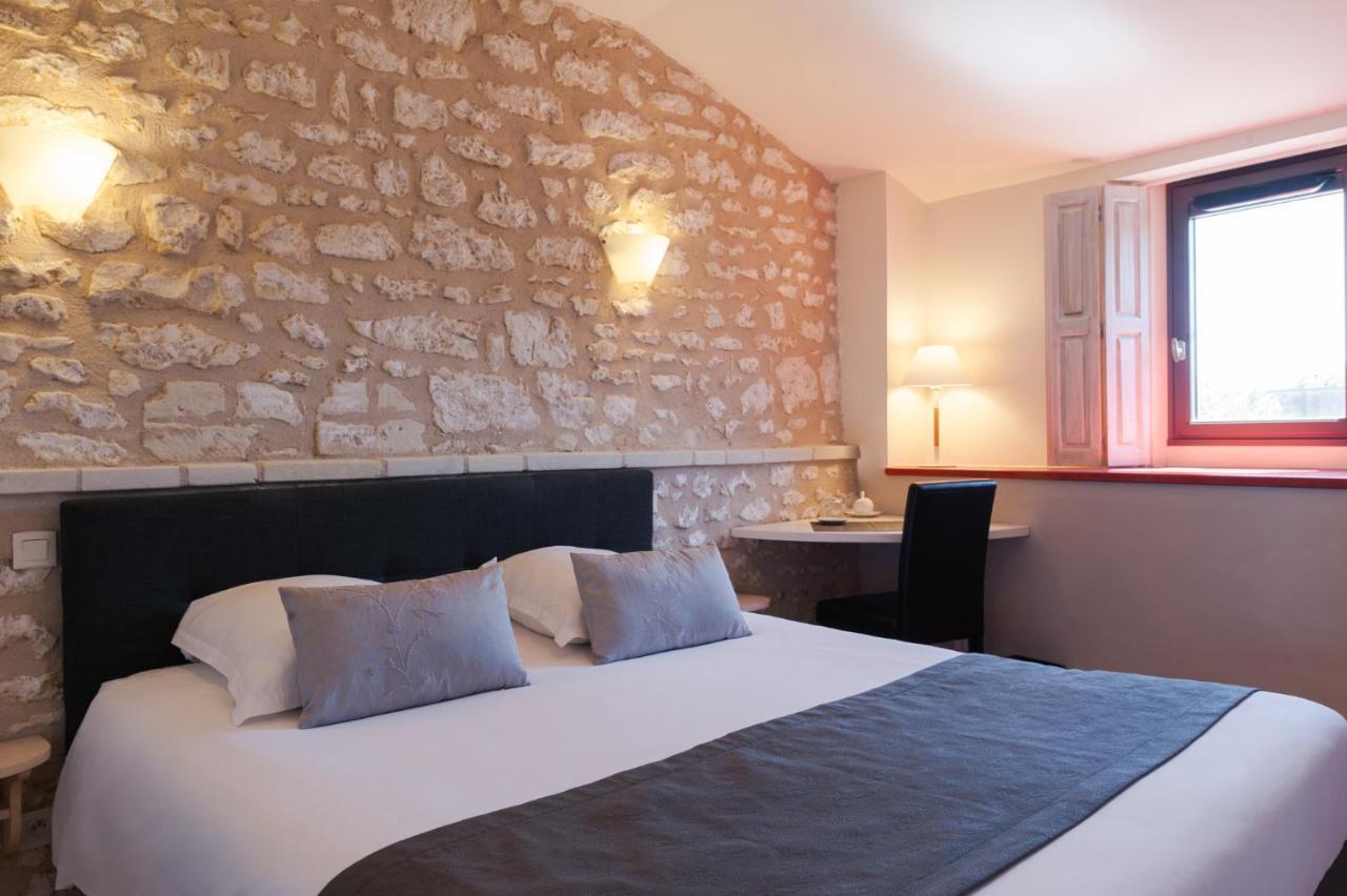 Le Pigeonnier Du Perron Hotel Availles-en-Chatellerault Ngoại thất bức ảnh