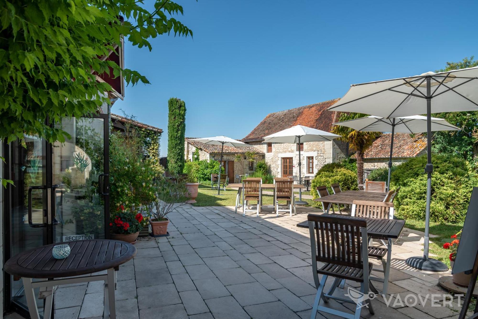 Le Pigeonnier Du Perron Hotel Availles-en-Chatellerault Ngoại thất bức ảnh