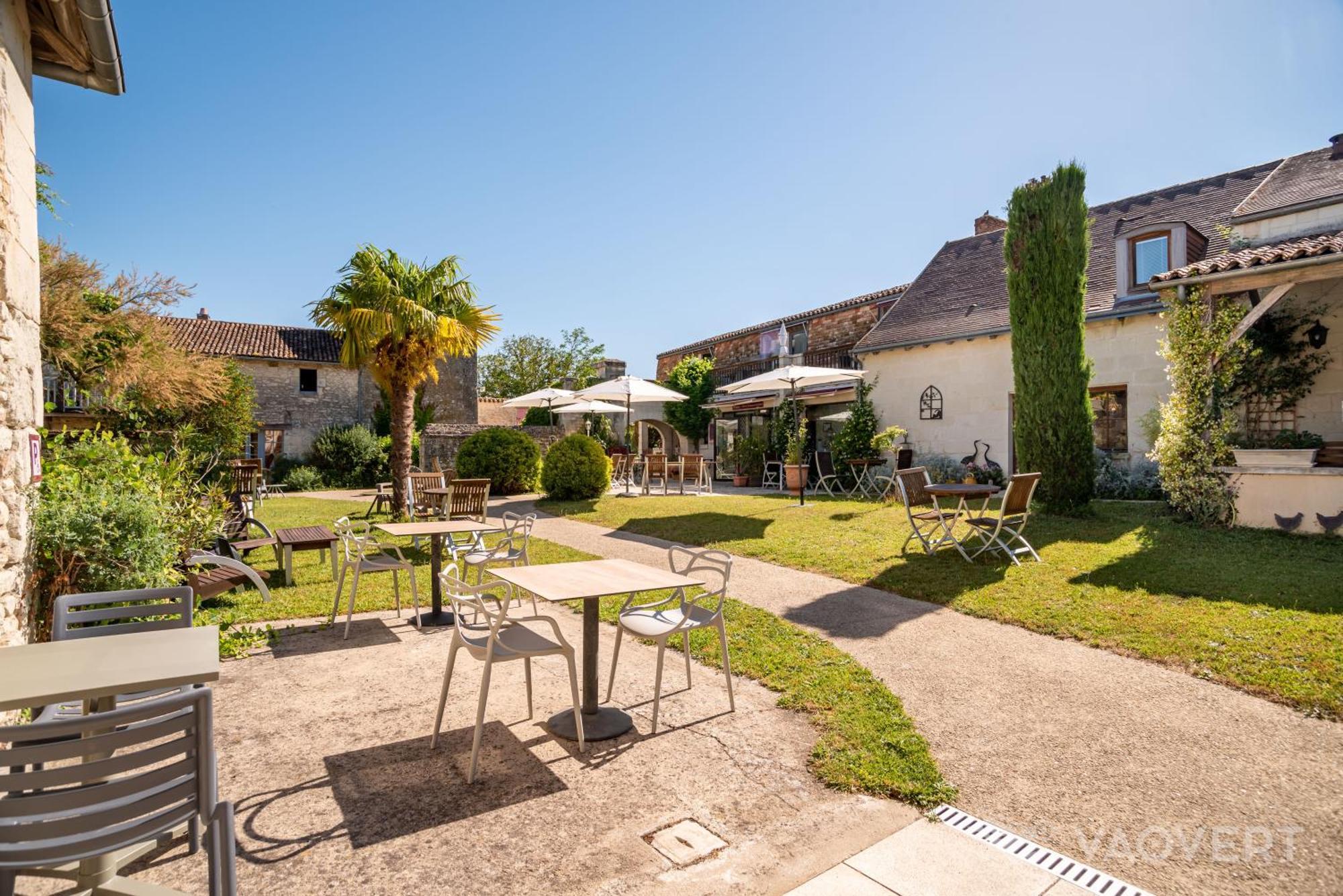Le Pigeonnier Du Perron Hotel Availles-en-Chatellerault Ngoại thất bức ảnh